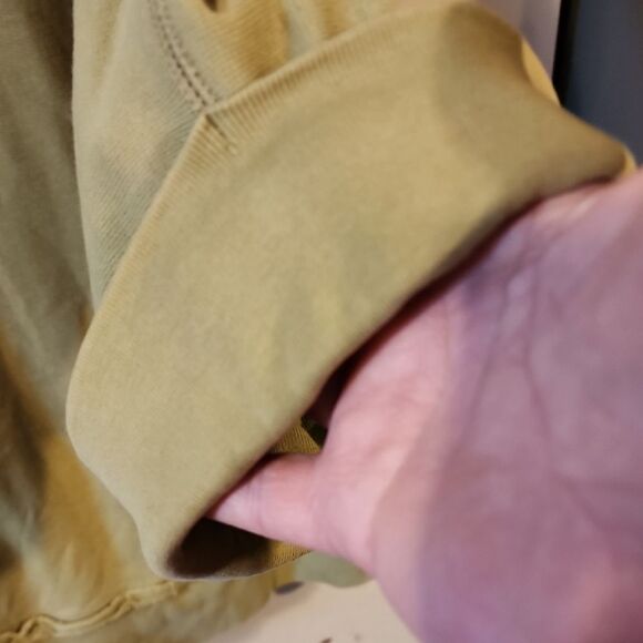 Soft Surrondings Tunic Length Sweatshirt EUC Olive Green Women's Top LARGE - Picture 3 of 4